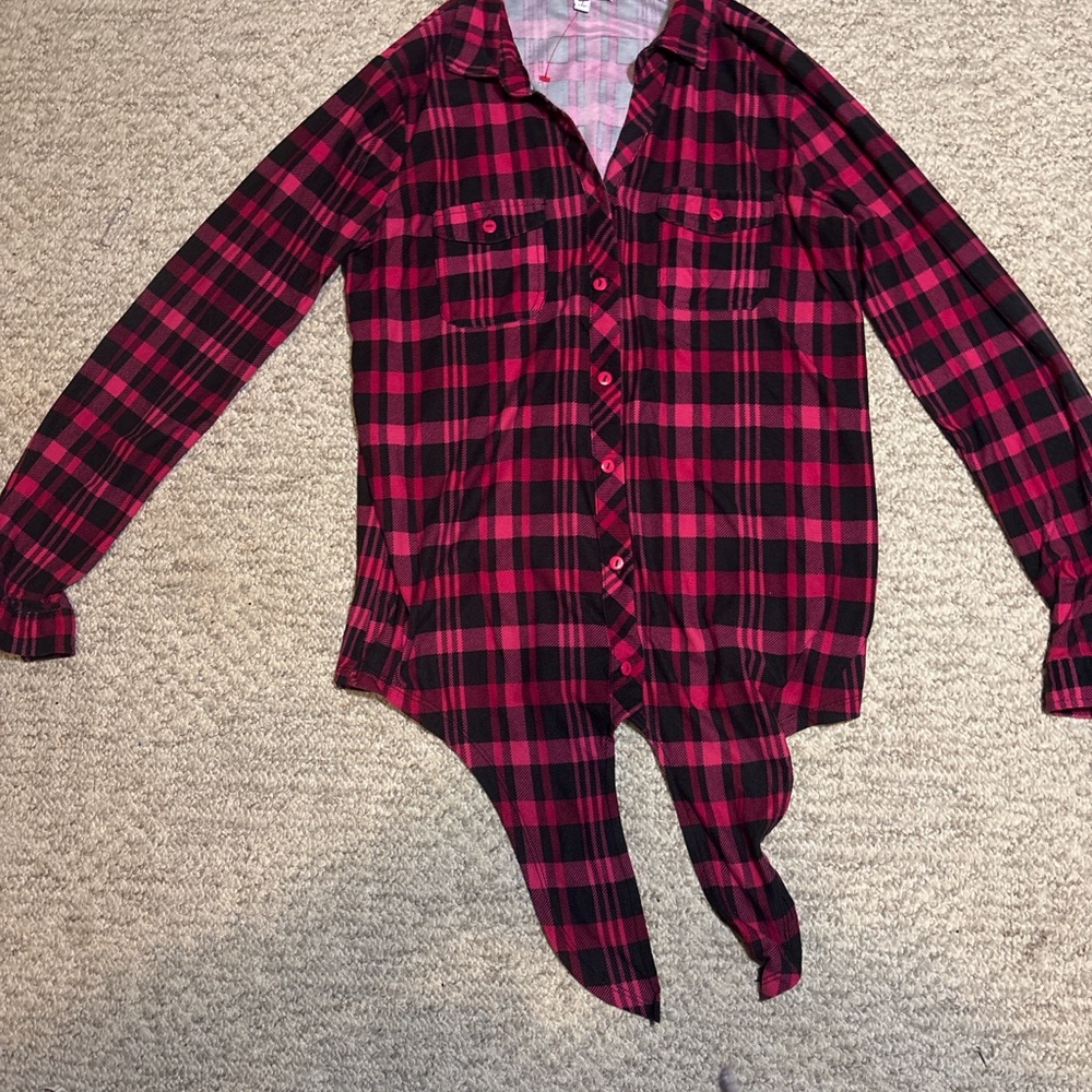 My Style Plaid Button-Up Shirt - Dark Pink and Black - Picture 3 of 13